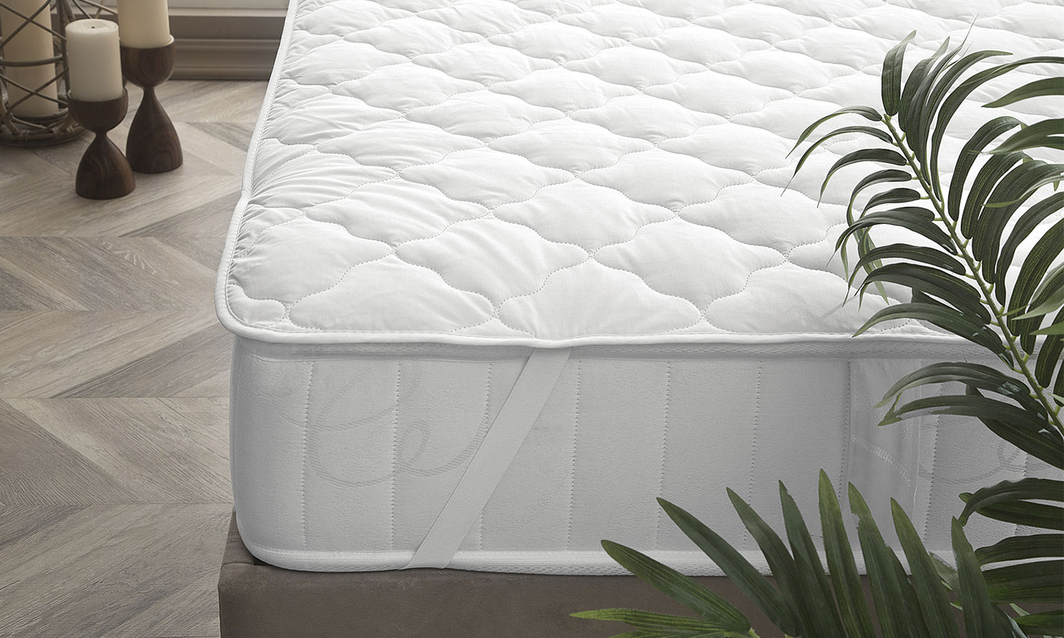  Nora Elastic Mattress Protector